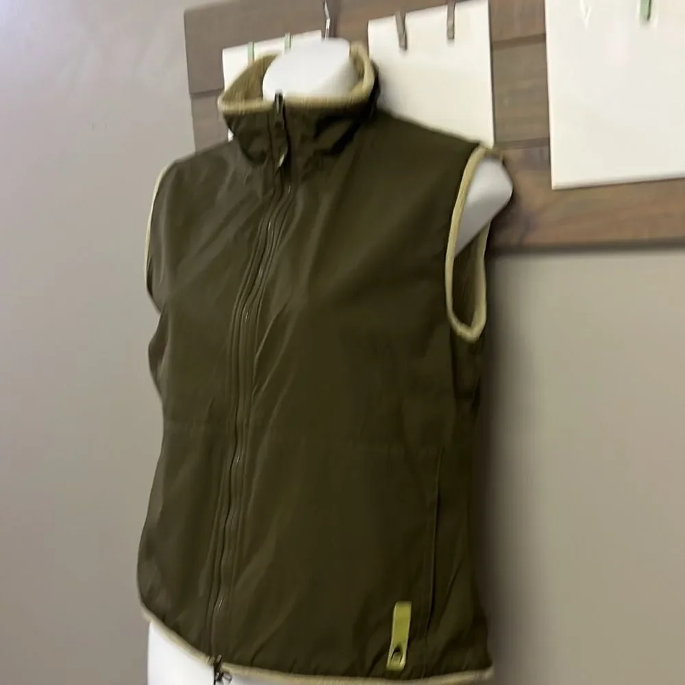 Nike gently used
